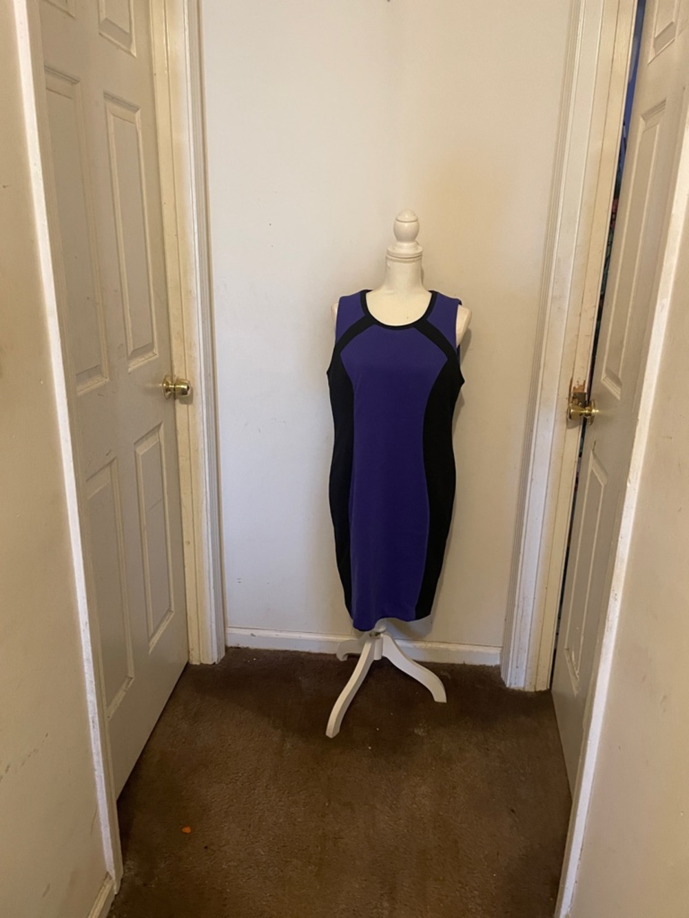 Ellen Tracy Purple and Black Colorblock Sheath Midi Dress